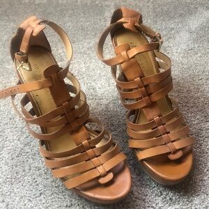 Franco Sarto leather multi strap heel wood block 4” shoes Bauble Dijon 8